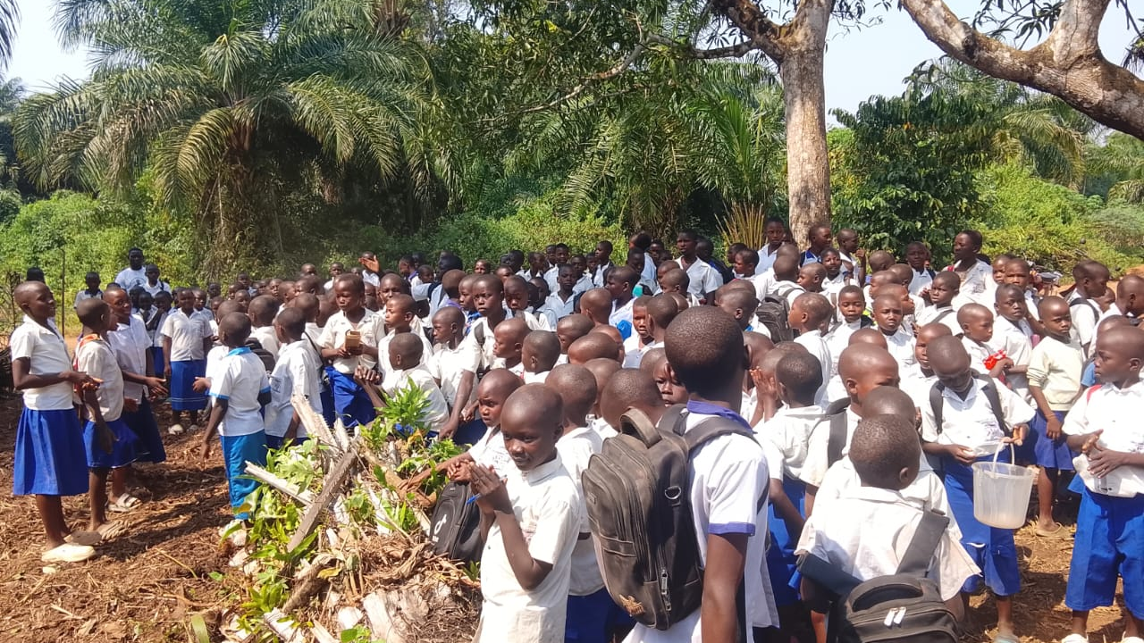 Haut-Uele/Dungu : la situation salariale des enseignants de Dungu en soins intensifs, appel urgent au gouvernement pour sa réanimation au risque de son décès